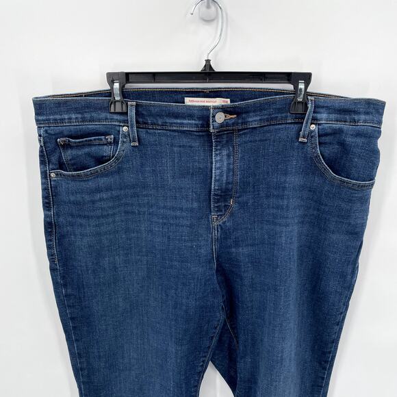 Levi's 725 High Rise Bootcut Denim Jean  // 18W - Picture 2 of 8